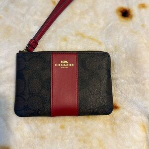 NWOT Coach Brown & Red Wristlet